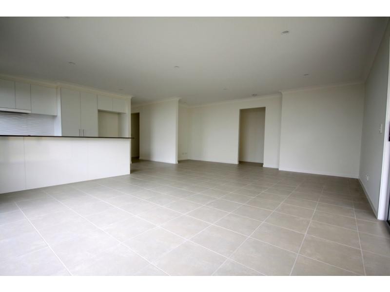 30 Dorretti Circuit, Upper Coomera QLD 4209