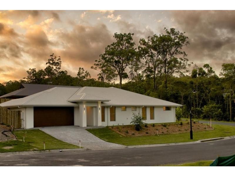 2/32 Gullwing Drive, Upper Coomera QLD 4209