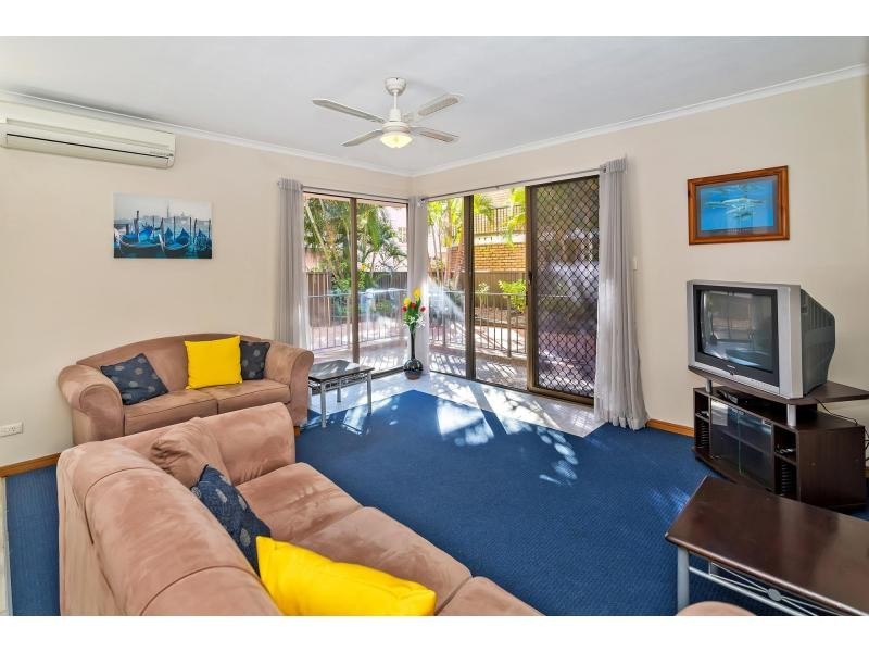 13/490 Marine Parade, Biggera Waters QLD 4216