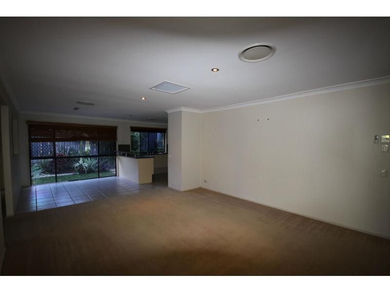 23 Glass Street, Ashmore QLD 4214