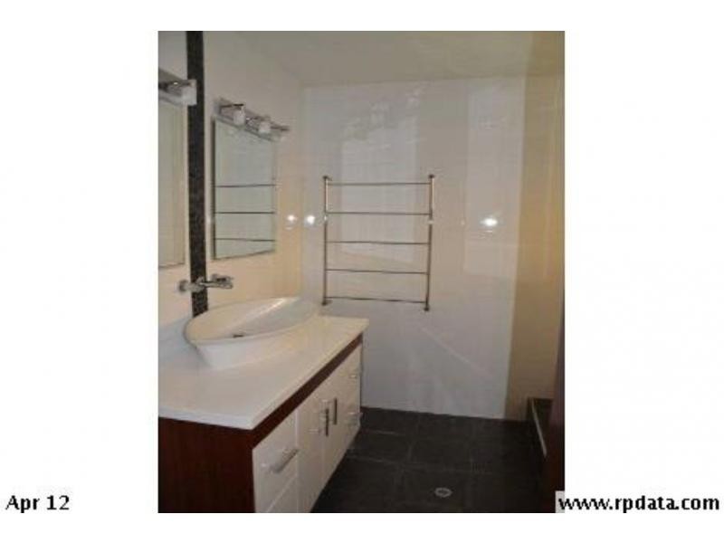 23 Glass Street, Ashmore QLD 4214