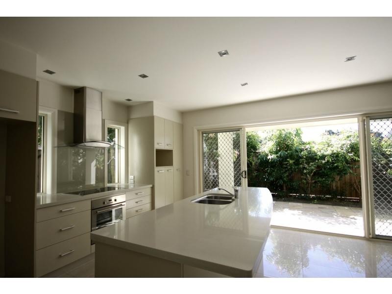 5/27 Gordon Street, Labrador QLD 4215