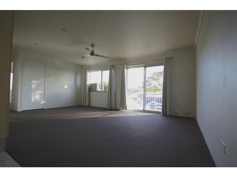 11/9 Loder Street, Biggera Waters QLD 4216