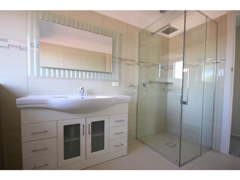 Coombabah QLD 4216