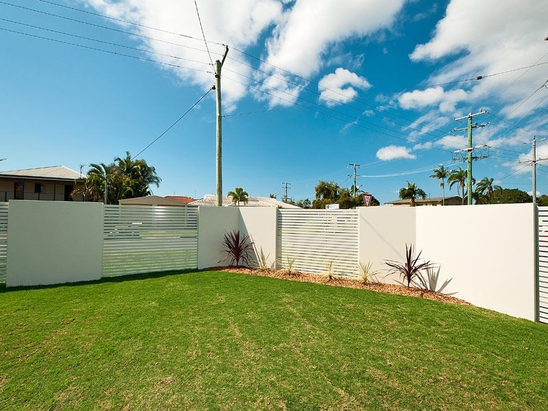 42 Stradbroke Street, Runaway Bay QLD 4216