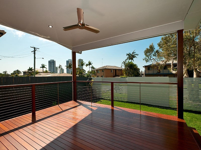 42 Stradbroke Street, Runaway Bay QLD 4216