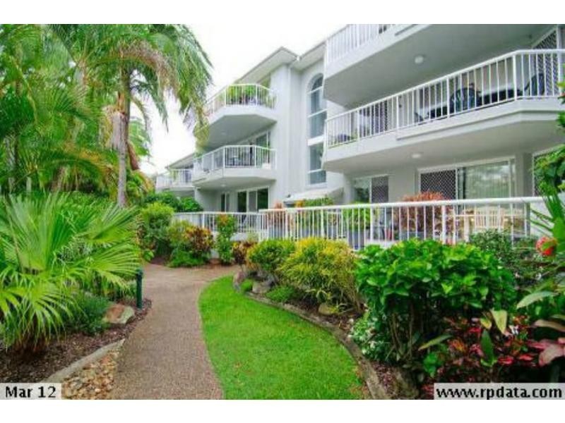 7/4 Madang Crescent, Runaway Bay QLD 4216