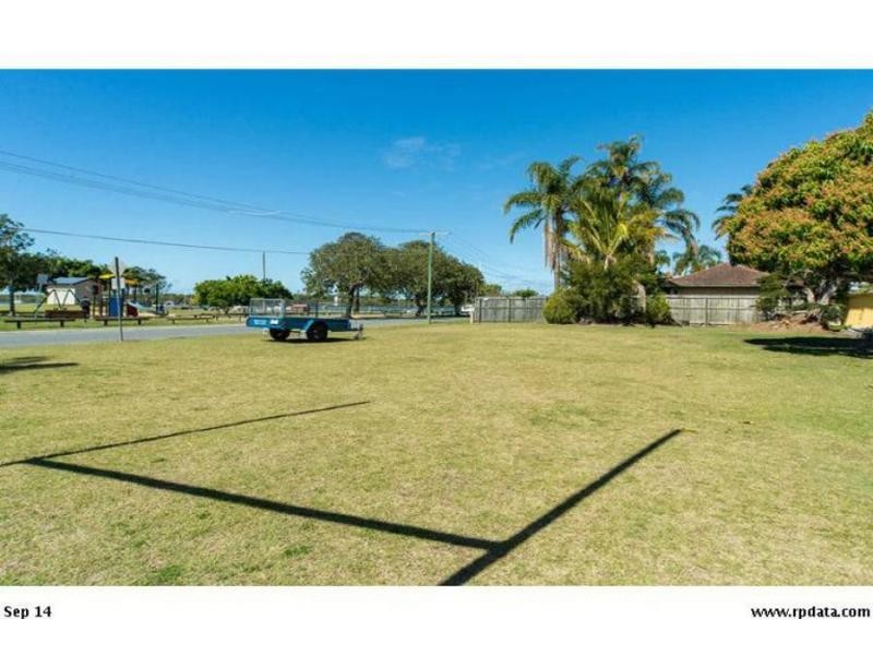 69 Coombe Avenue, Hope Island QLD 4212