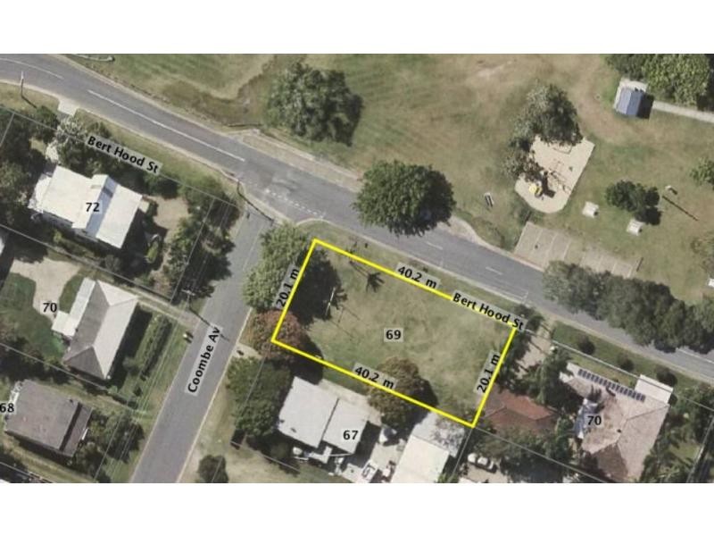 69 Coombe Avenue, Hope Island QLD 4212