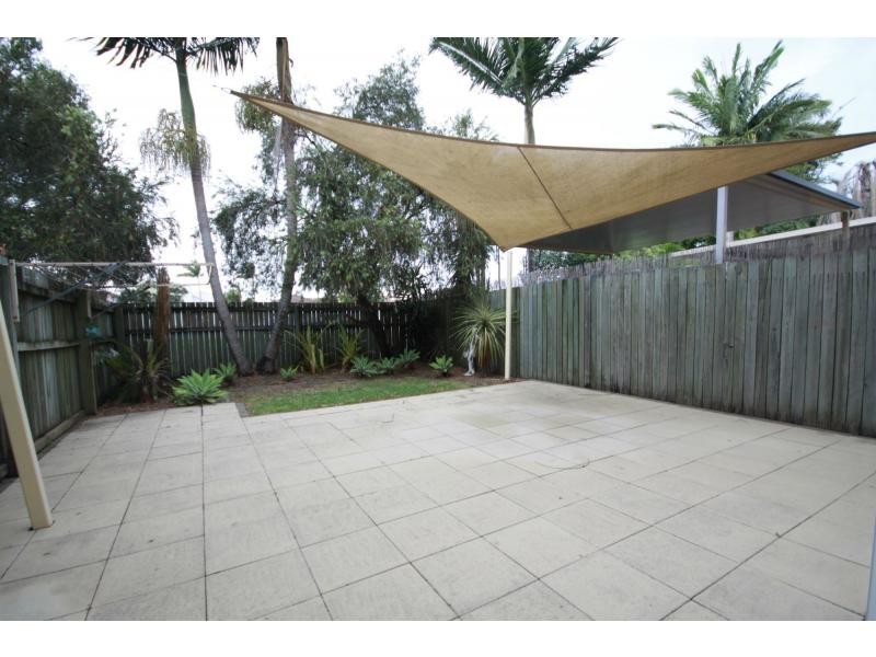 17/447 Pine Ridge Road, Runaway Bay QLD 4216