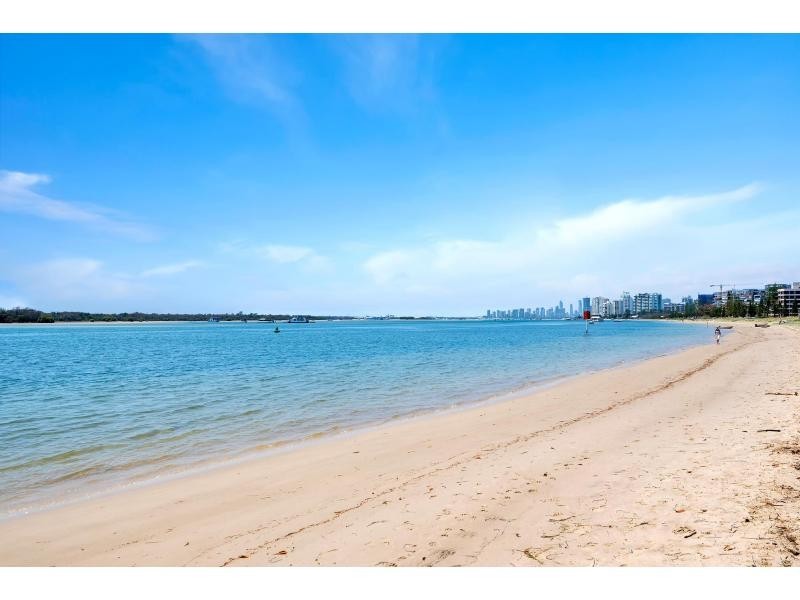 4/516 Marine Parade, Biggera Waters QLD 4216