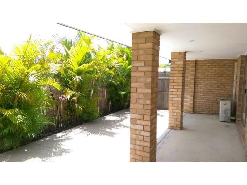 11/9 Macmillan Street, Labrador QLD 4215