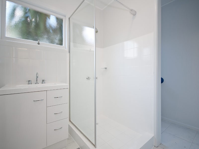 19 Broadwater Street, Runaway Bay QLD 4216