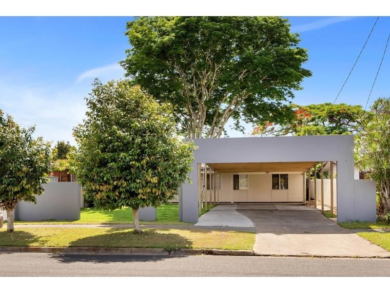 31 Jacaranda Avenue, Hollywell QLD 4216