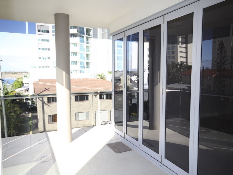 5/10 Imperial Parade, Labrador QLD 4215