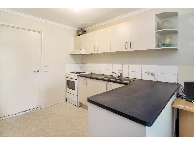 1/28 Orkney Place, Labrador QLD 4215