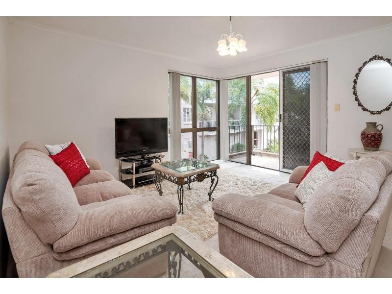 14/490 Marine Parade, Biggera Waters QLD 4216