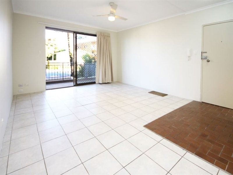 6/490 Marine Parade, Biggera Waters QLD 4216