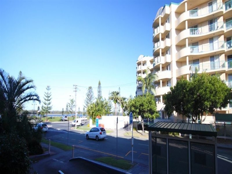 6/490 Marine Parade, Biggera Waters QLD 4216