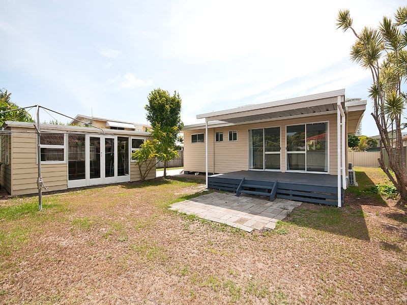 94 Stradbroke Street, Runaway Bay QLD 4216