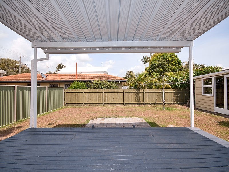 94 Stradbroke Street, Runaway Bay QLD 4216