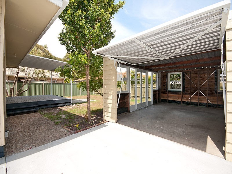 94 Stradbroke Street, Runaway Bay QLD 4216