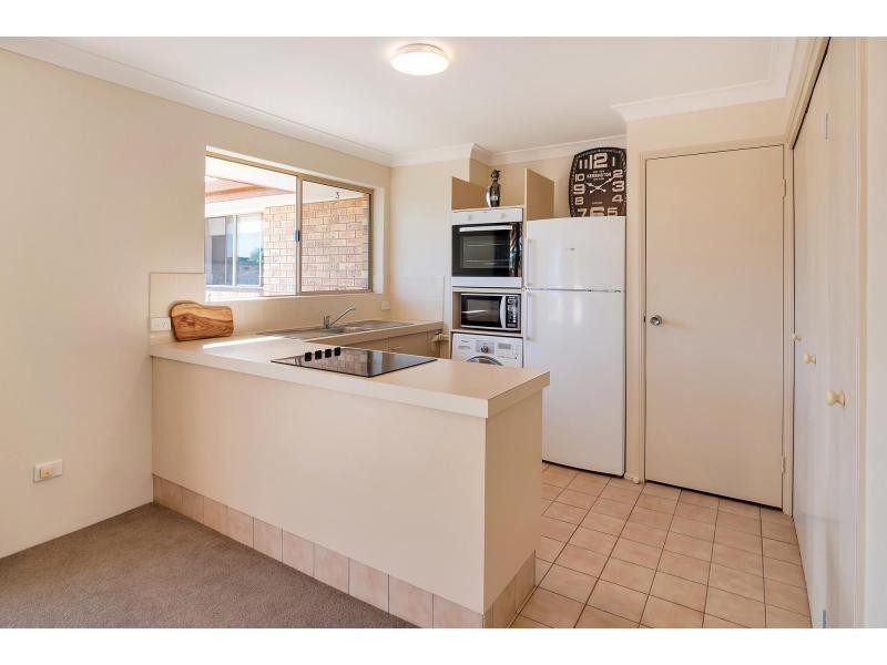8/45 Back Street, Biggera Waters QLD 4216
