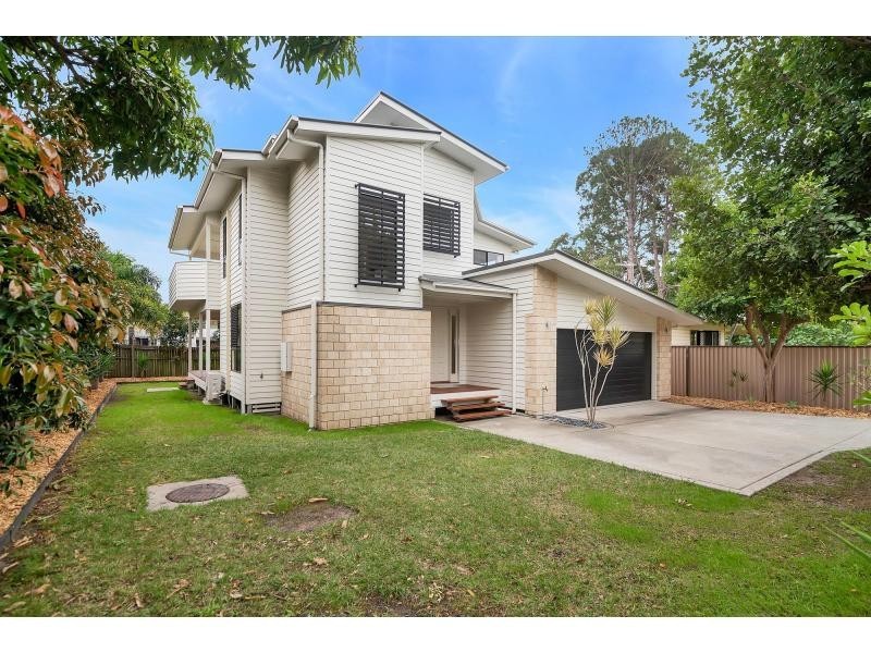 2/46 Harris Street, Labrador QLD 4215