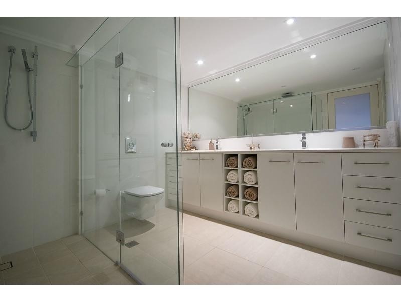 Unit 19/1 Peninsular Drive, Surfers Paradise QLD 4217