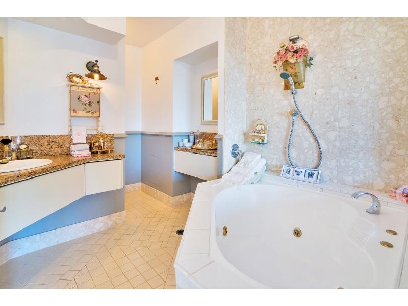 Villa 13/14 Pendraat Parade, Hope Island QLD 4212