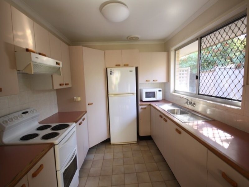 Hollywell QLD 4216