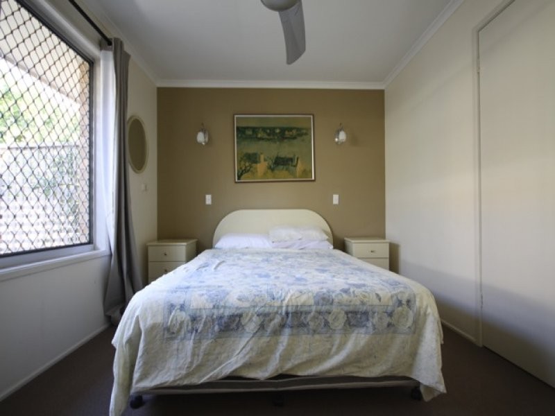Hollywell QLD 4216