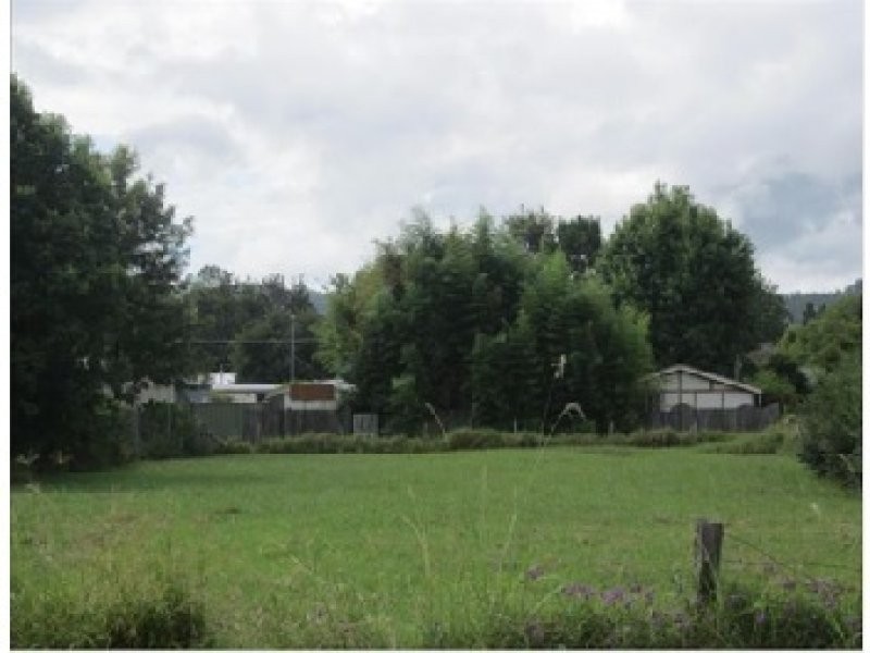 17 Oak Street, Bonalbo NSW 2469