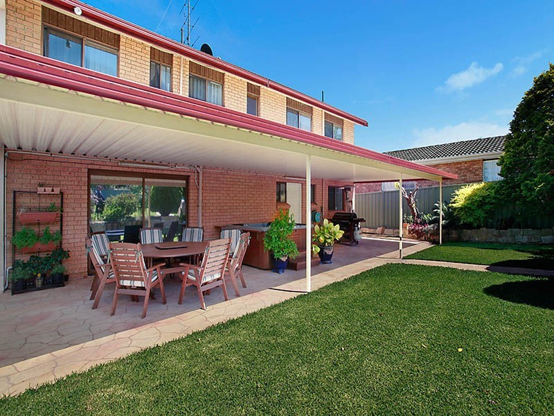 15 Gordon Avenue, Summerland Point NSW 2259