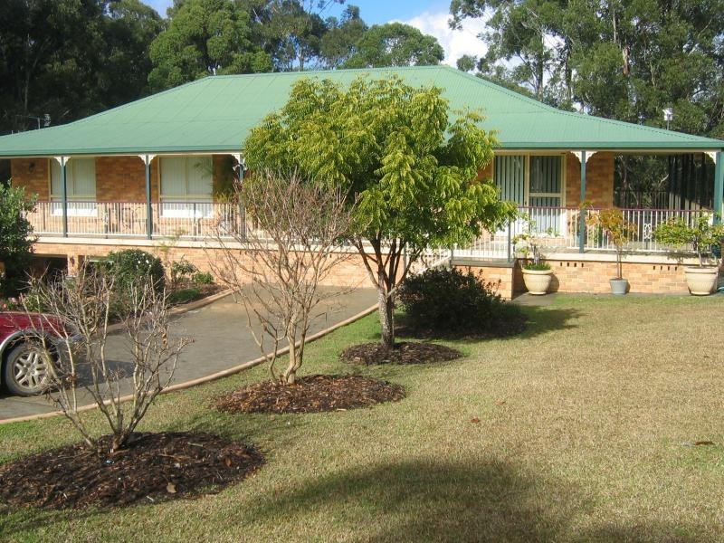 6 Voss Place, Mitchells Island NSW 2430