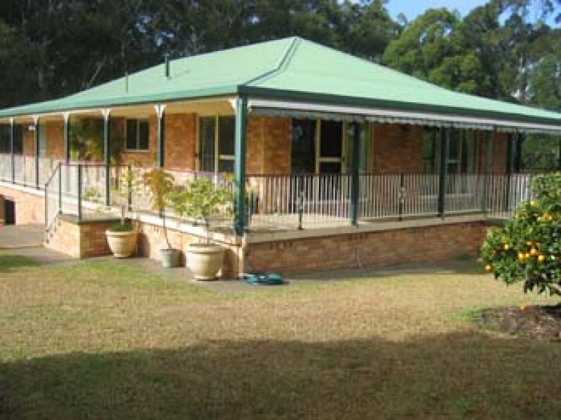 6 Voss Place, Mitchells Island NSW 2430