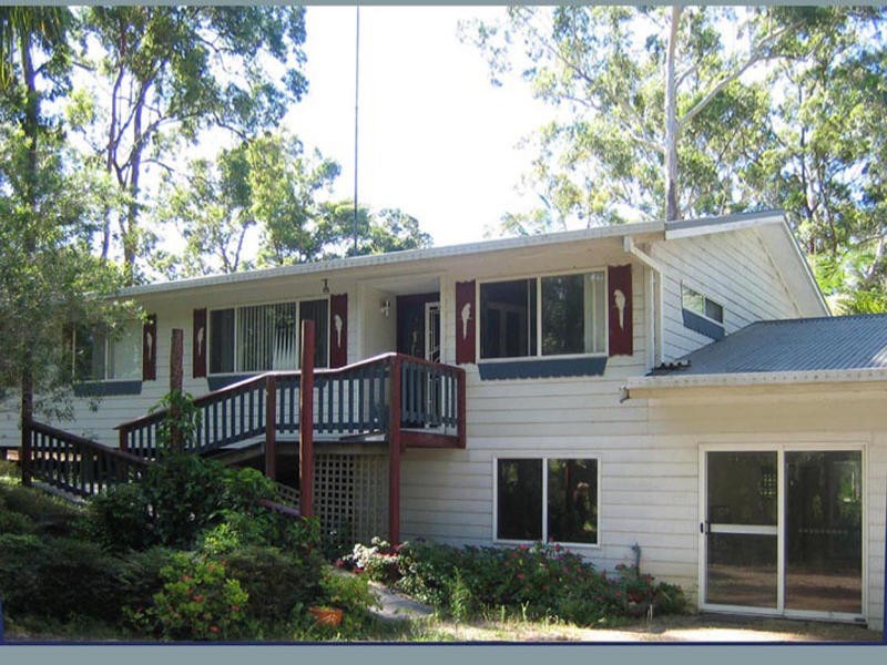 13 Scotts Road, Mitchells Island NSW 2430