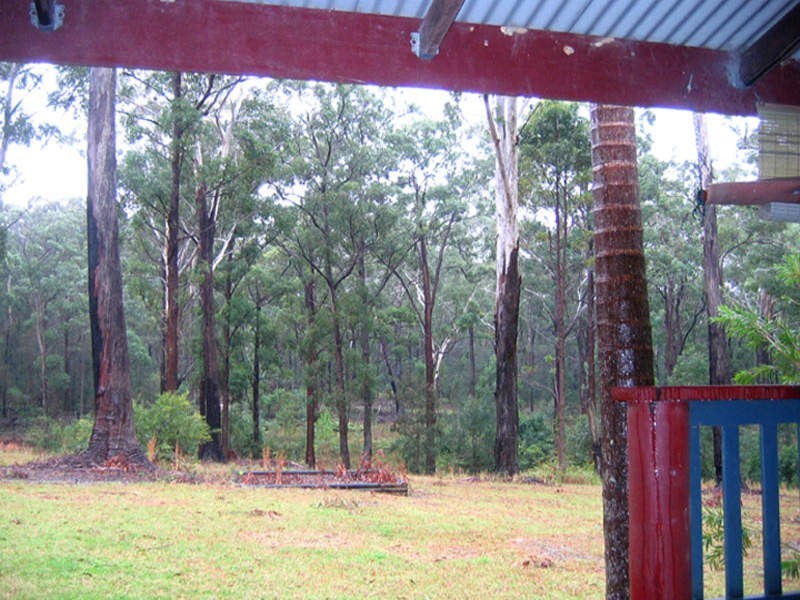 13 Scotts Road, Mitchells Island NSW 2430