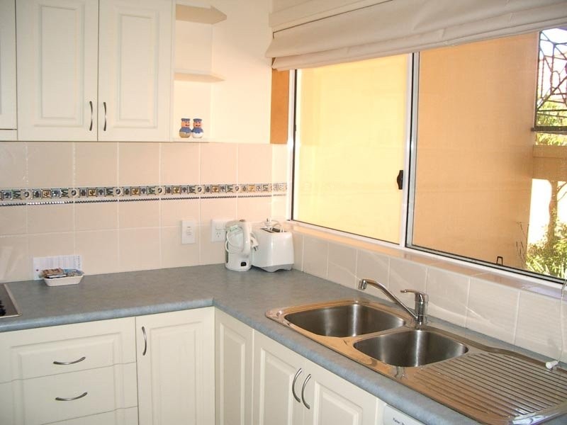 32/32 Lewis Street, Old Bar NSW 2430