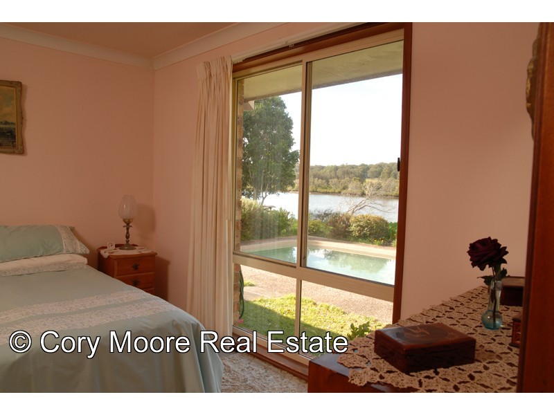 759 Manning Point Road, Oxley Island NSW 2430