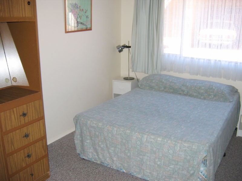 3/39-41 Old Bar Road, Old Bar NSW 2430