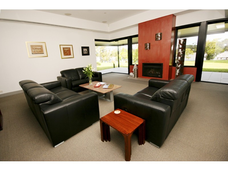 Oxley Island NSW 2430