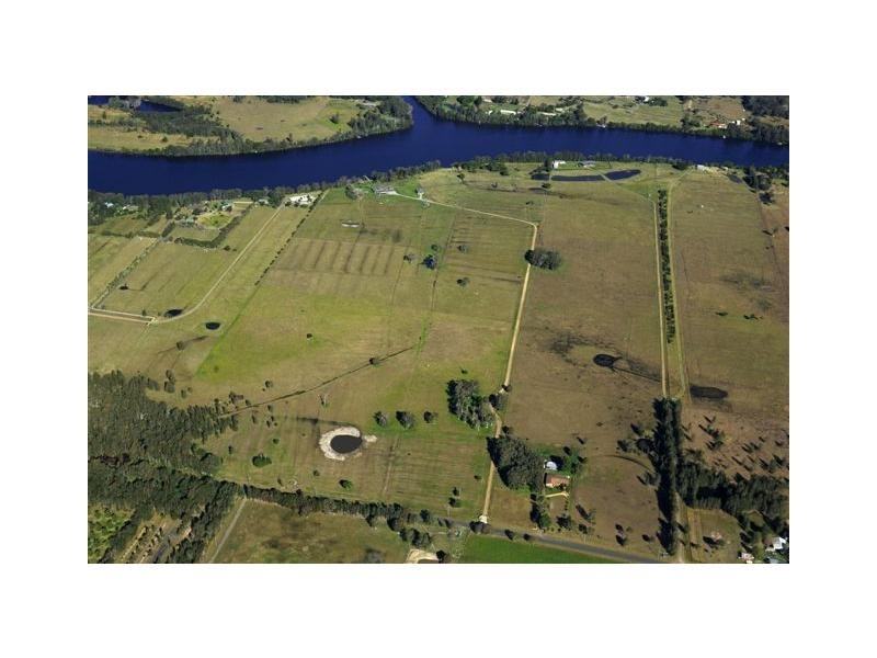 Oxley Island NSW 2430