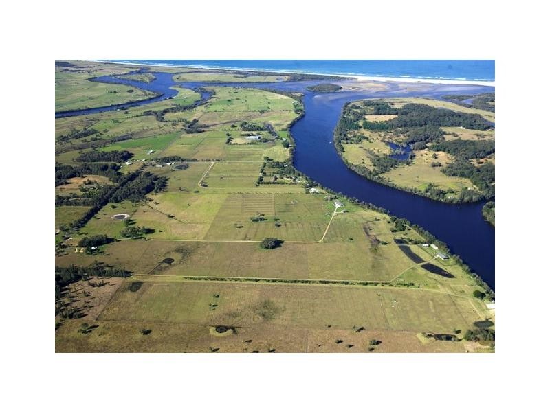 Oxley Island NSW 2430