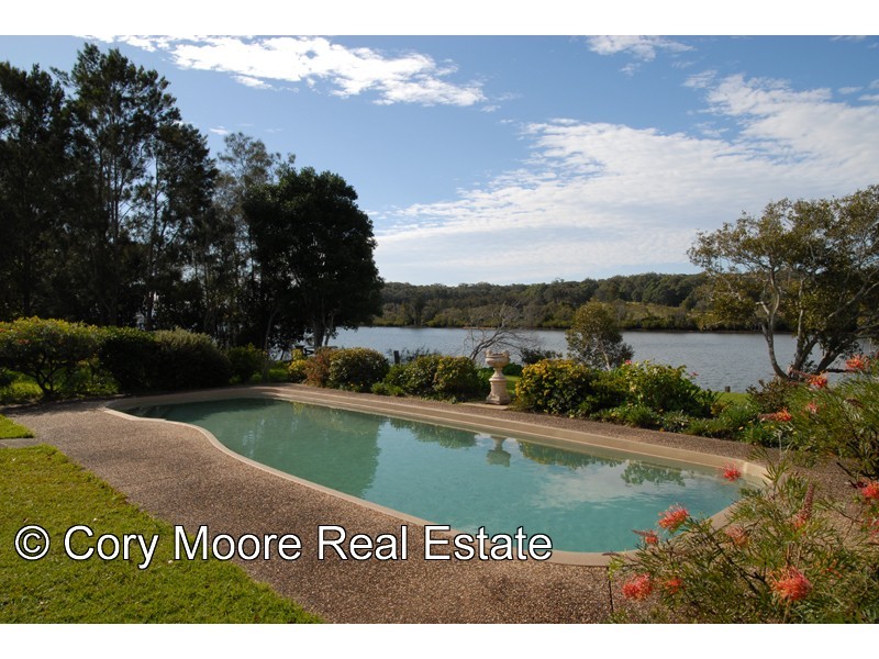 Oxley Island NSW 2430