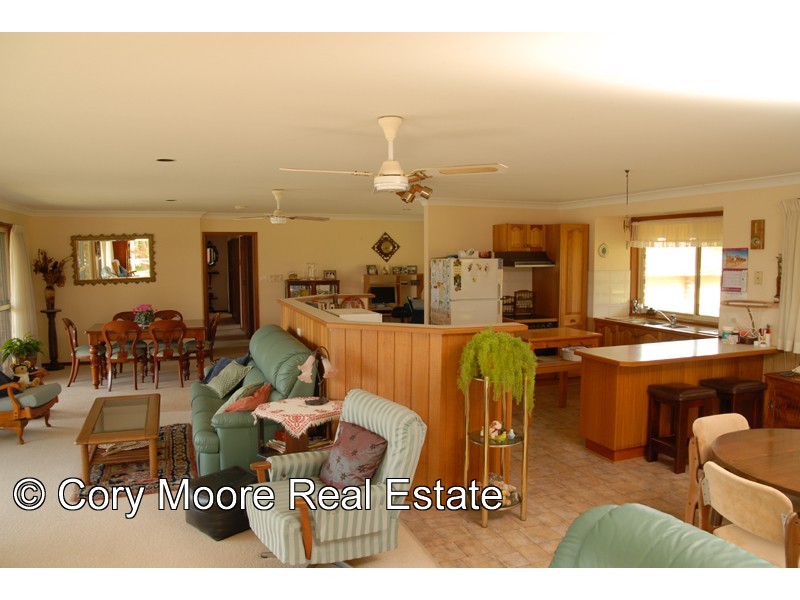 Oxley Island NSW 2430