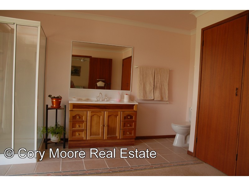 Oxley Island NSW 2430