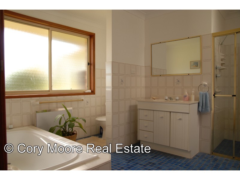 Oxley Island NSW 2430