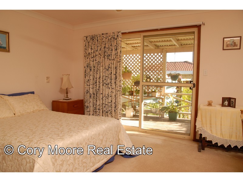 Oxley Island NSW 2430