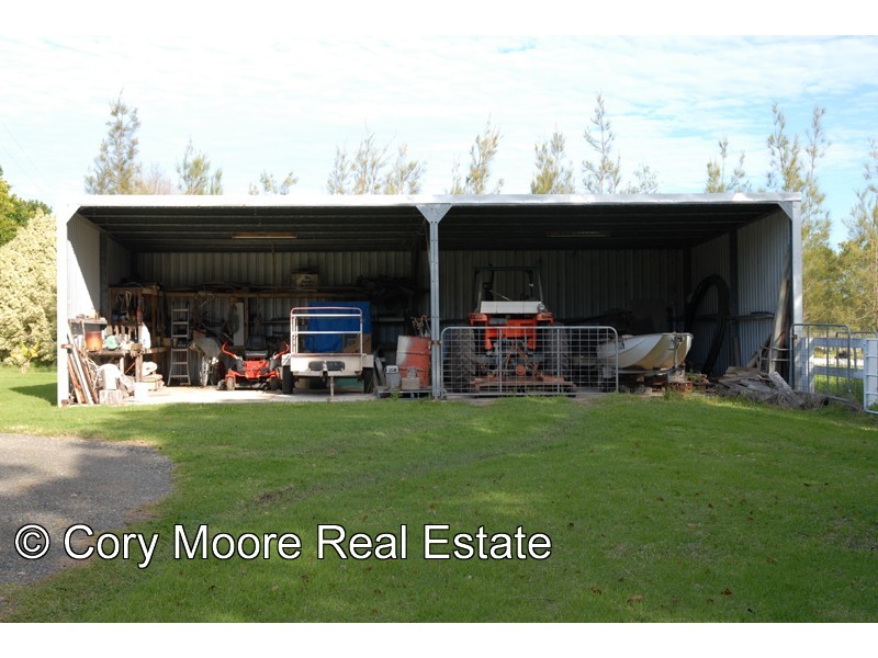 Oxley Island NSW 2430